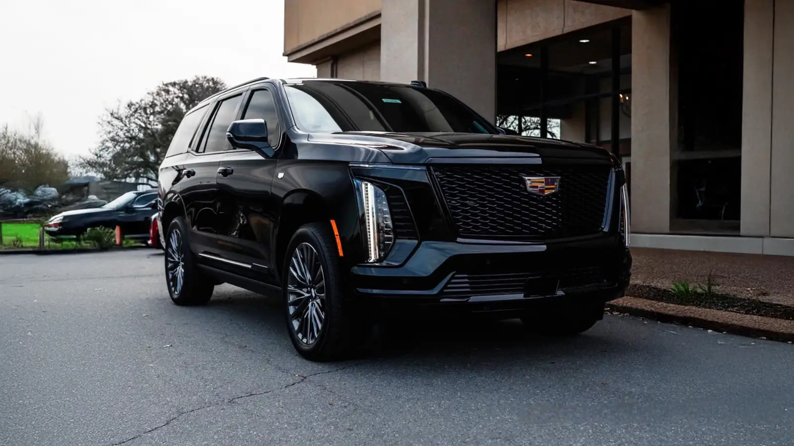Black luxury SUV for CNSS executive chauffeur services